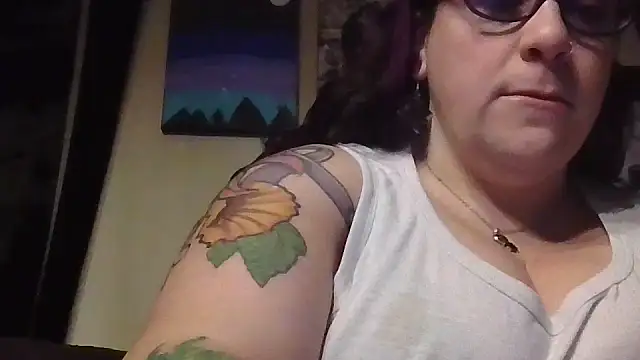 GothyBaby online show from 12-01-25, 06:20