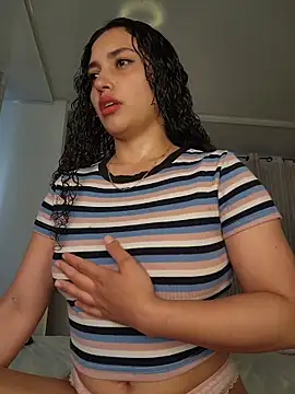 Lucy Marin online show from 02-25-26, 03:56