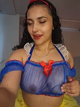 Lucy Marin online show from 10-31-25, 03:30