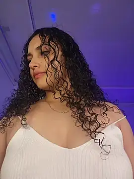 Lucy Marin online show from 11-18-25, 10:02