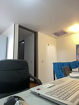 Snapshot of yequeal chatting on 02-22-25, 01:24 yequeal online show from 02-22-25, 01:24