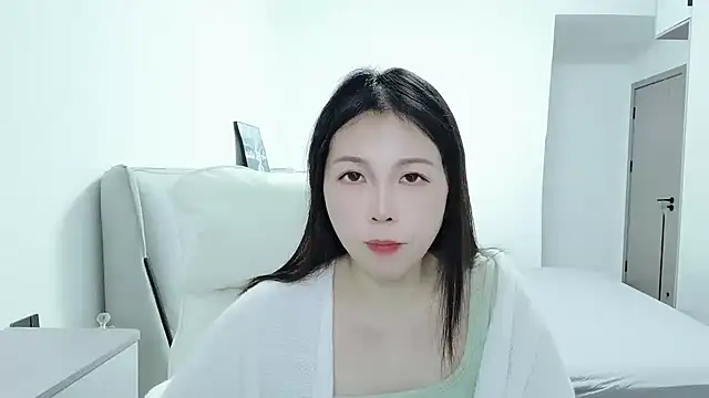 Sunset glow online show from 10-24-25, 01:37