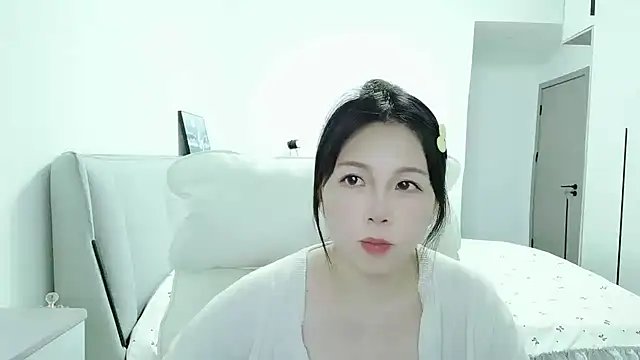 Sunset glow online show from 10-26-25, 08:37