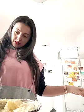 Cherry 1992 online show from 03-25-26, 12:26