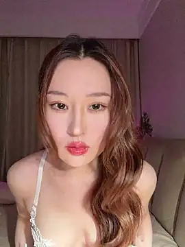 Snapshot of sphynx-_- chatting on 07-14-26, 02:23 sphynx- - online show from 07-14-26, 02:23