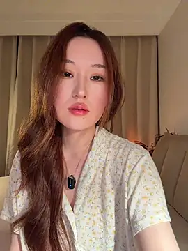 Snapshot of sphynx-_- chatting on 06-25-26, 12:54 sphynx- - online show from 06-25-26, 12:54