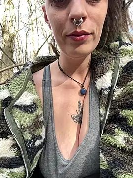 MenaDreadfull online show from 02-28-26, 02:06