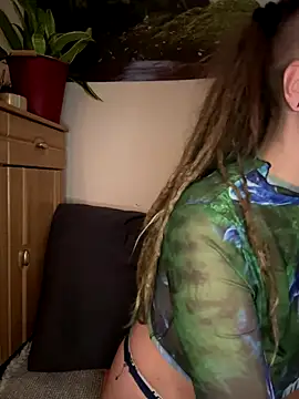 MenaDreadfull online show from 12-14-25, 09:26