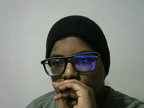 Sultryindianx100 online show from 04-20-26, 07:15