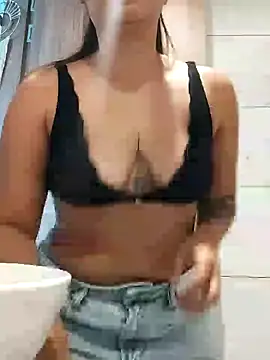 Ivanna2 online show from 01-29-25, 03:37