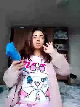 Ivanna2 online show from 12-25-24, 01:51