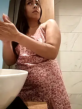 Ivanna2 online show from 12-17-25, 03:22