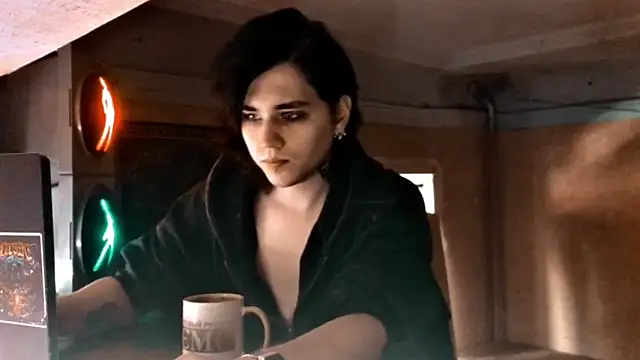 Snapshot of sademobeer chatting on 02-21-26, 10:06 sademobeer online show from 02-21-26, 10:06