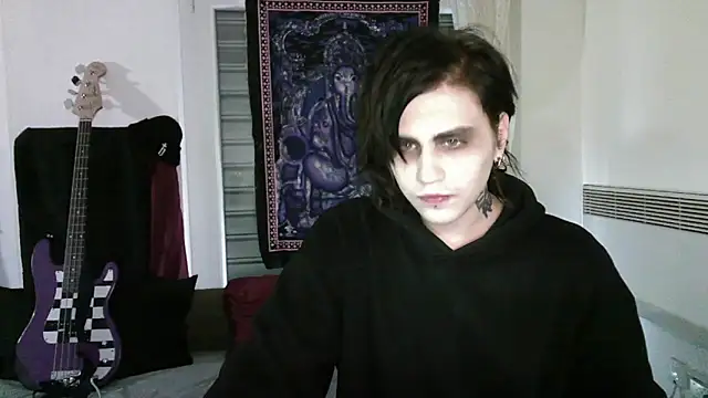 Snapshot of sademobeer chatting on 03-13-26, 01:43 sademobeer online show from 03-13-26, 01:43