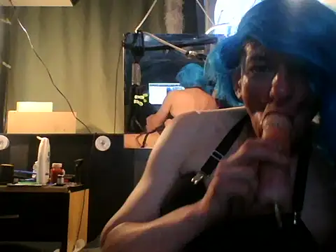 slutviki online show from 04-05-26, 04:24