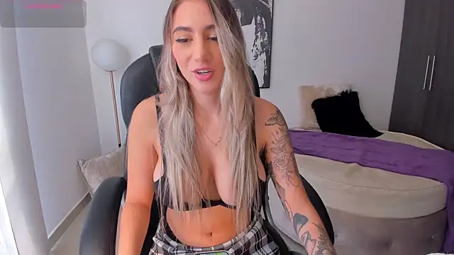 StacyConner online show from 02-14-25, 06:40