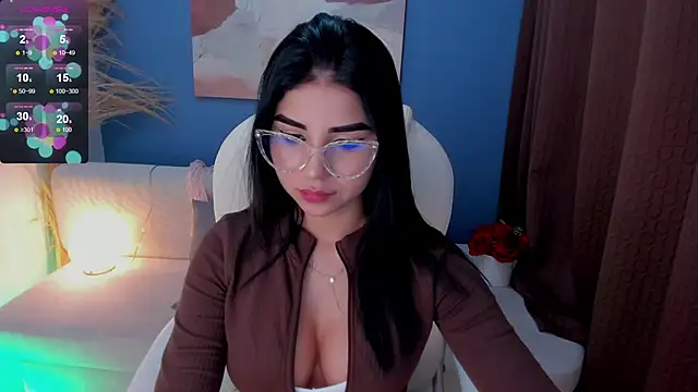 VictoriaLeia online show from 03-19-25, 01:54