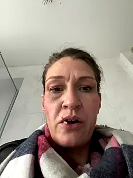 CherrysWetCam online show from 12-21-25, 01:57