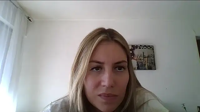 Snapshot of alaanna_new chatting on 12-20-24, 08:12 alaanna new online show from 12-20-24, 08:12