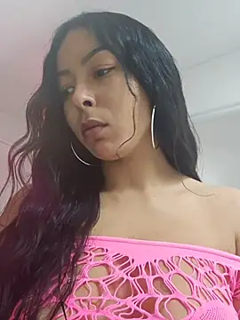 Snapshot of -xxx-Lally-xxx- chatting on 10-27-25, 11:00 -xxx-Lally-xxx- online show from 10-27-25, 11:00