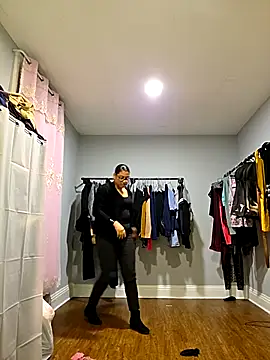 Nikkierosee online show from 02-16-26, 11:46