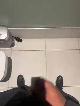 chocolatelongstrokes online show from 03-28-26, 11:44