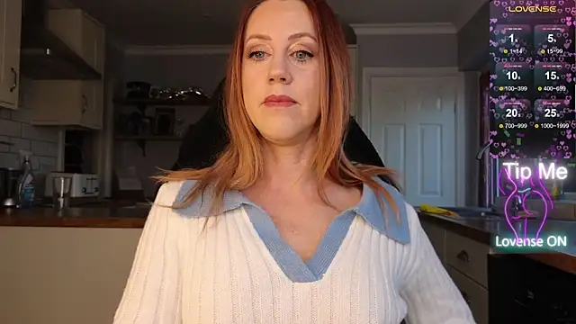 stripmequick online show from 11-23-25, 02:38