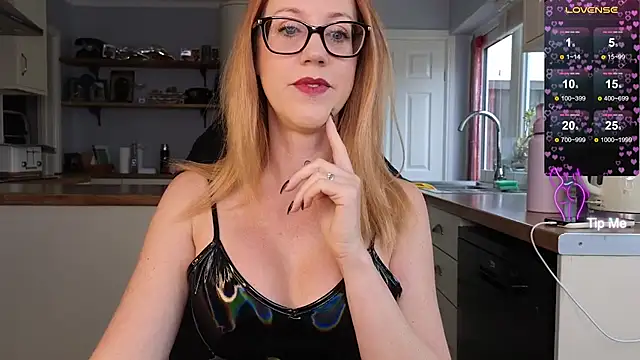 stripmequick online show from 10-02-25, 09:56