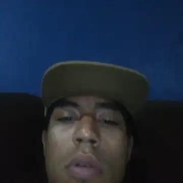 Snapshot of AlexAlejandro13 chatting on 05-29-26, 03:34 AlexAlejandro13 online show from 05-29-26, 03:34