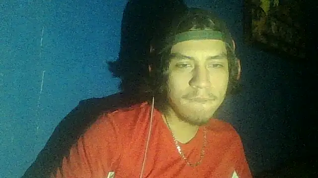Snapshot of AlexAlejandro13 chatting on 10-03-25, 04:58 AlexAlejandro13 online show from 10-03-25, 04:58