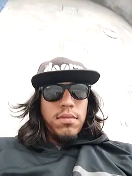 AlexAlejandro13 online show from 04-07-26, 12:23