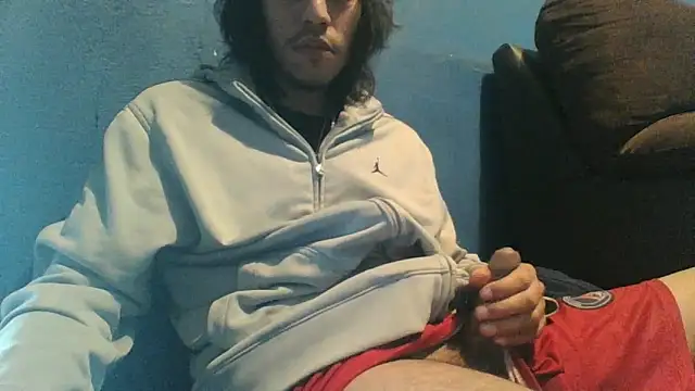 AlexAlejandro13 online show from 12-20-25, 10:23