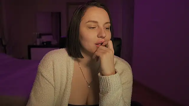 Snapshot of KillyP chatting on 02-17-25, 03:22 KillyP online show from 02-17-25, 03:22