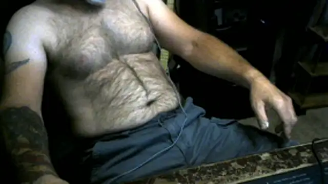 Snapshot of Ch3rry_lover chatting on 05-31-26, 04:24 Ch3rry lover online show from 05-31-26, 04:24