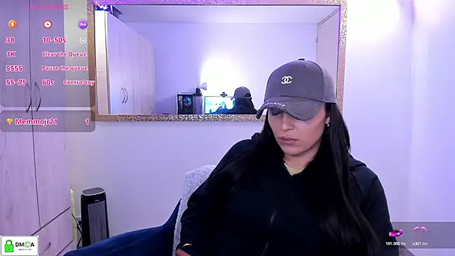 EricaVanderhill online show from 03-26-26, 11:57