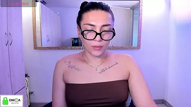 EricaVanderhill online show from 07-27-26, 10:50