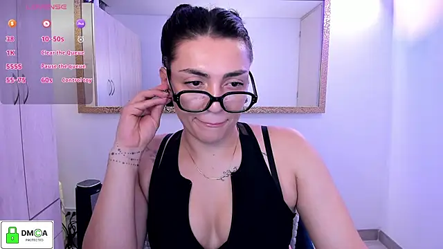 EricaVanderhill online show from 05-19-26, 12:37