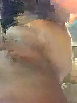 Snapshot of PhatBunns chatting on 01-28-25, 10:45 PhatBunns online show from 01-28-25, 10:45