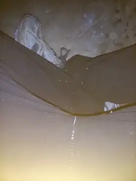 FinableKnee online show from 11-29-25, 12:00