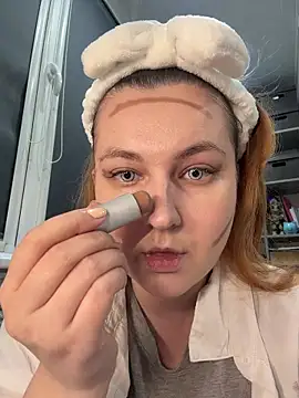 CandyShoopp online show from 03-19-26, 06:30