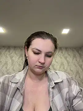 Snapshot of CandyShoopp chatting on 04-26-26, 11:18 CandyShoopp online show from 04-26-26, 11:18