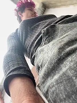 Snapshot of Alicbranca chatting on 10-30-25, 03:53 Alicbranca online show from 10-30-25, 03:53