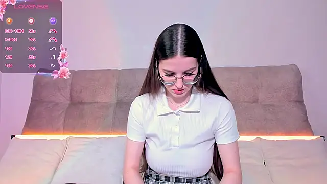 AriellaTesk online show from 09-18-25, 03:42