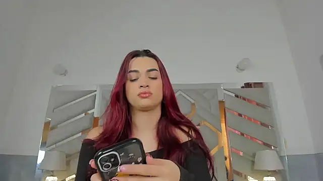 Snapshot of alexandra_fire69x chatting on 02-17-26, 02:47 alexandra fire69x online show from 02-17-26, 02:47