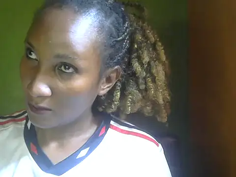 Snapshot of Athena_2019 chatting on 07-05-26, 07:37 Athena 2019 online show from 07-05-26, 07:37