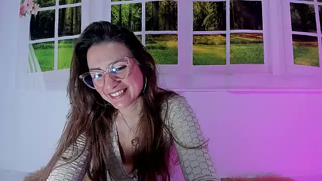 vanessabrown  online show from 07-18-26, 07:55