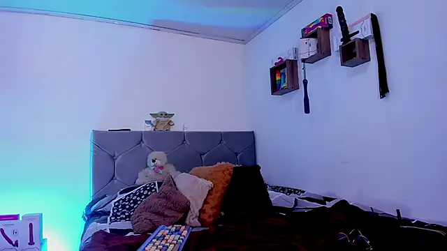 vanessabrown  online show from 02-05-26, 03:30