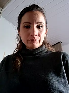 vanessabrown  online show from 09-30-25, 05:08