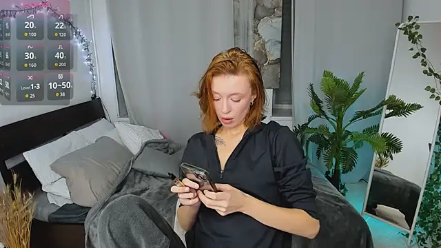 Snapshot of Salme_Sweet chatting on 09-26-25, 11:33 Salme Sweet online show from 09-26-25, 11:33