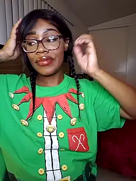 Snapshot of lollycoco chatting on 12-17-25, 06:40 lollycoco online show from 12-17-25, 06:40